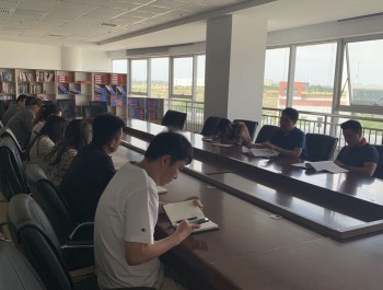 商貿公司黨支部 | 開展黨內法規 集中學習活動